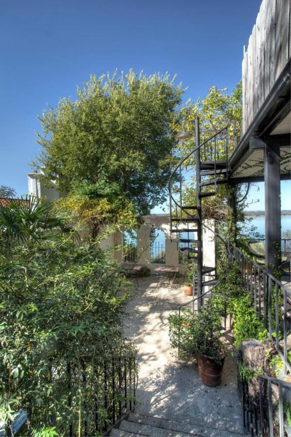 Lakehouse Bed And Breakfast Canyon Lake Exterior photo